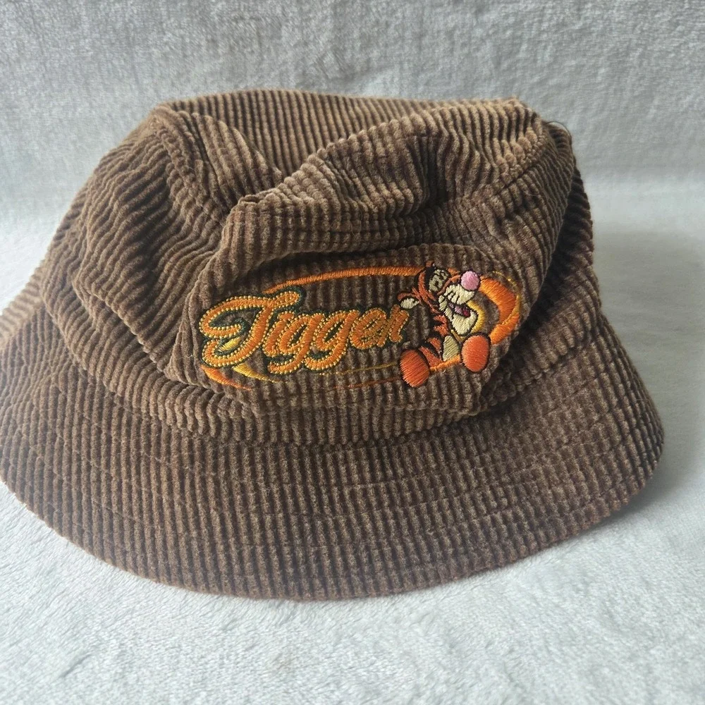 Disney Tigger Embroidered Brown Corduroy Bucket Hat M/L Vintage 90s Kids